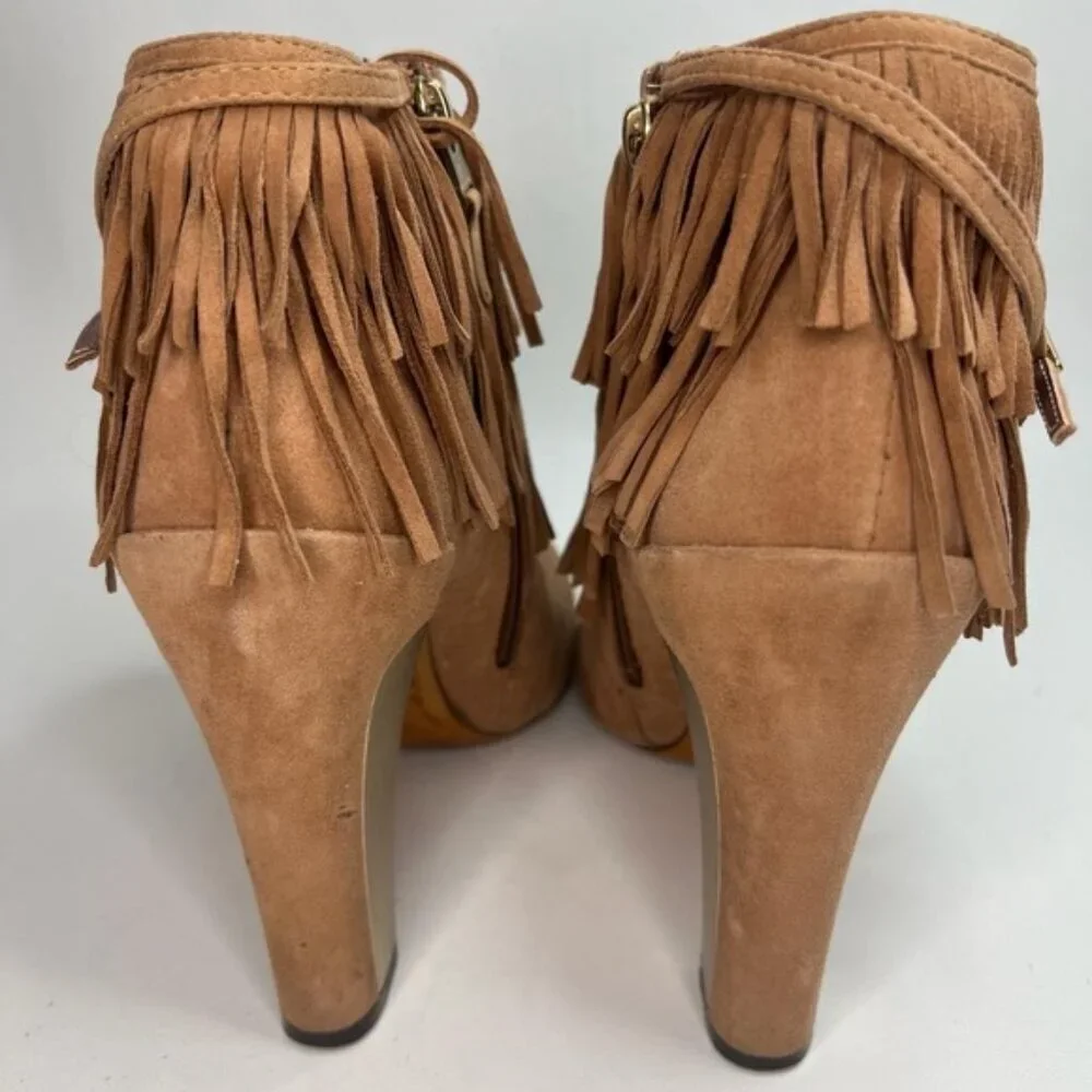 B BRIAN ATWOOD Made‎ in Italy 🇮🇹 Suede Booties Fringe Details Size 8.5 - Picture 3 of 16